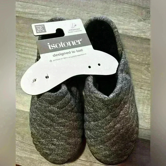 New Isotoner Gray Slippers Size Large 8.5 - 9 - Picture 1 of 1